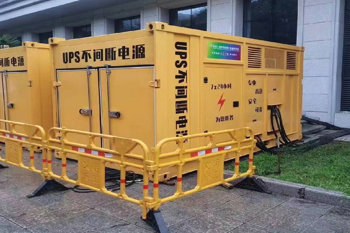 南涧发电机租赁施工现场